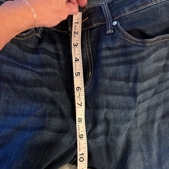 Denizen Levi’s Mid rise Bootcut Jean - Picture 7 of 11